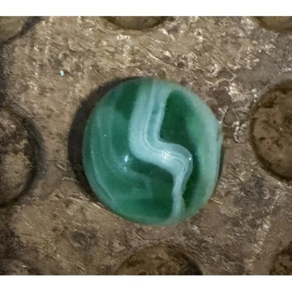 Vintage Akro Agate Green White Prize Name Corkscrew Marble 0.65